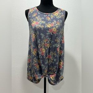 Women’s Size L Faded Ribbed Tank